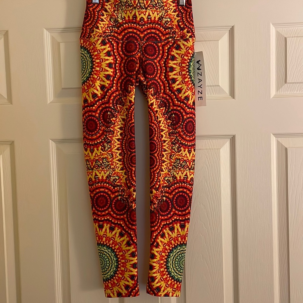 ZAYZE FIT Leggings - Africa Yoga Project Mandala Legging